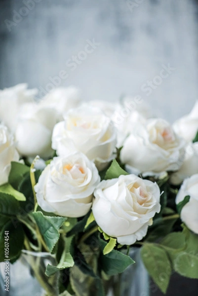 Fototapeta white roses