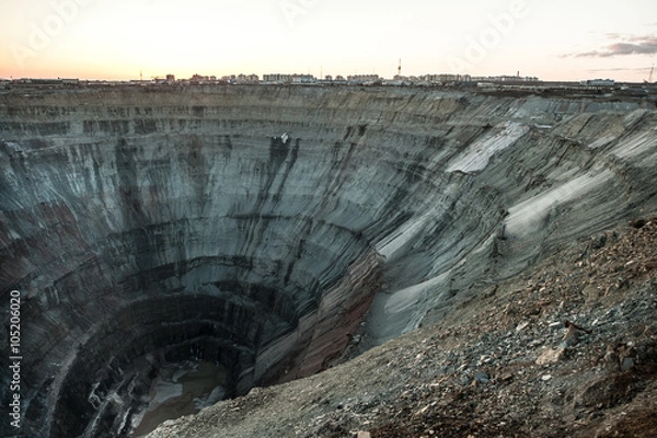 Fototapeta Kimberlite pipe "Mir" - indigenous diamond deposits.