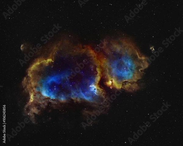 Fototapeta Mgławica Dusza (IC1848) wykonana za pomocą TS Star71 i Atik 383l + (Halpha, OIII, SII Baader-Filters). Całkowita ekspozycja 8 godzin.