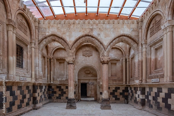 Obraz The inside of a building with arched windows and pillars. Ishakpasa palace in Agri Doguneyazit city, Turkey