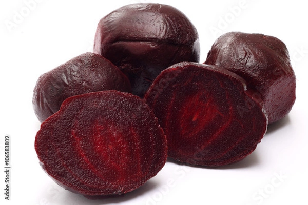 Obraz Gotowane buraki na białym tle