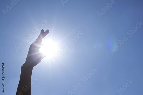 Obraz 太陽と伸ばした手