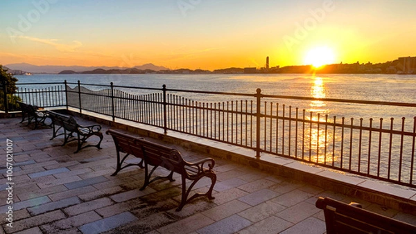 Fototapeta 関門海峡を望む和布刈公園の夕景