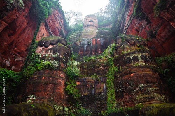 Obraz The 71m tall Giant Buddha (Dafo), carved out of the mountain in the 8th century CE, Leshan, Sichuan province