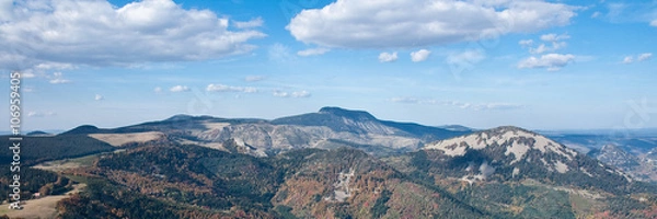 Fototapeta La montagne ardéchoise