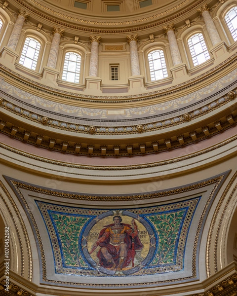 Fototapeta State capital dome
