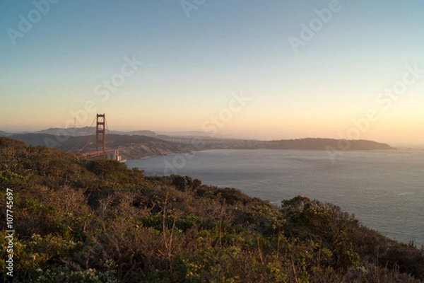 Obraz Landschaft mit Golden Gate Bridge im Hintergrund