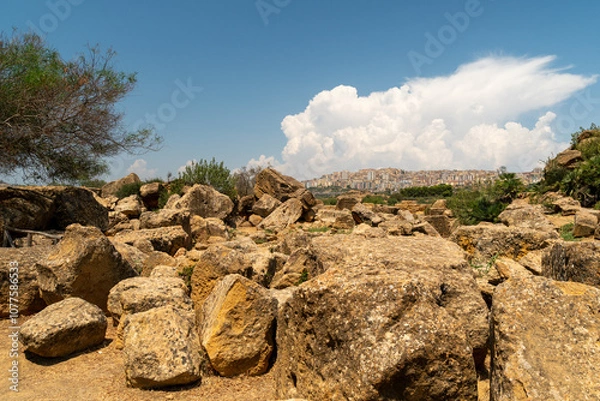 Fototapeta Agrigento, Sicily. Temple of Castor and Pollux one of the greeks temple of Italy, Magna Graecia. The ruins are the symbol of Agrigento city.