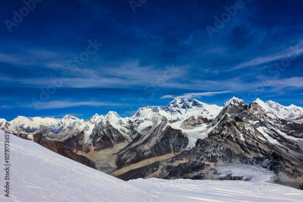 Fototapeta Everest,8848 m and Cho Oyu,8201 m wide angle panorama from the descent from summit of Mera Peak,6461 m, Mera Peak Expedition,Nepal 