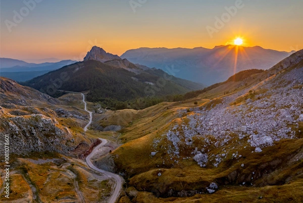 Obraz Aerial View of the Visocica Mountains in Bosnia and Herzegovina