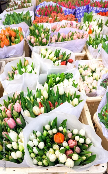 Fototapeta Display of colorful flower bouquets in Amsterdam.