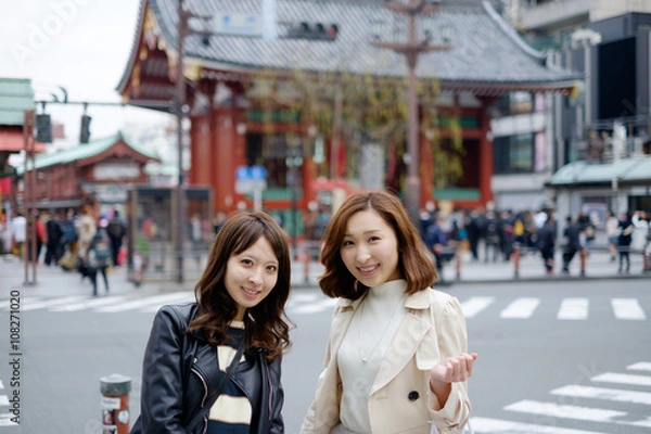 Obraz 東京を観光する女性