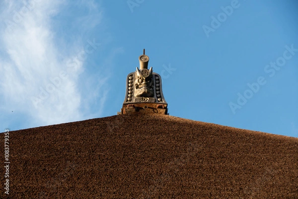 Obraz Kiyomizu-dera is a Buddhist temple located in eastern Kyoto, Japan. The temple is part of the Historic Monuments of Ancient Kyoto UNESCO World Heritage Site. 