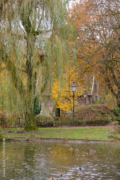 Fototapeta Herbstzeit im Dorf Weseke im Münsterland