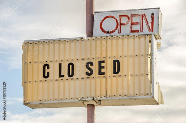 Obraz Open and Closed Signs send a mixed message.