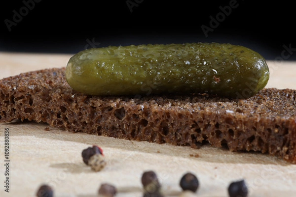 Obraz cake with nuts and raisins