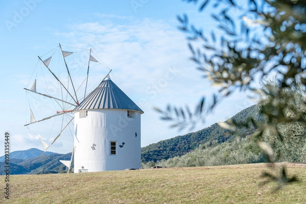Obraz 小豆島オリーブ公園のギリシャ風車