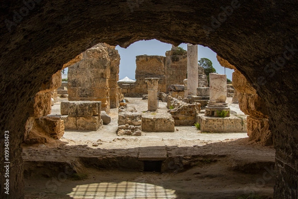 Fototapeta the tourist attraction of Antonio's Baths of Carthage in Tunis