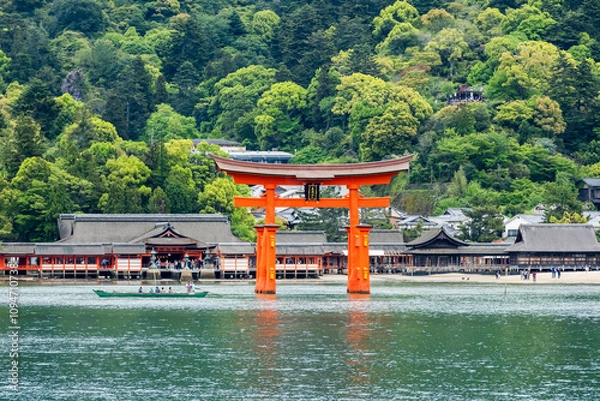 Obraz 世界遺産・日本三景厳島神社大鳥居　広島県廿日市市宮島