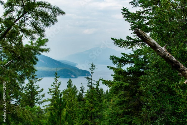 Obraz Clearwater lake viewpoint