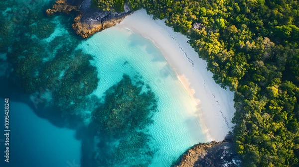 Fototapeta Whitsunday Islands aerial view, showing pristine white beaches