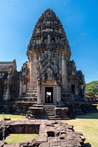 Obraz Prasat Hin Phimai is the largest stone Khmer temple in Thailand in Nakhon Ratchasima province.