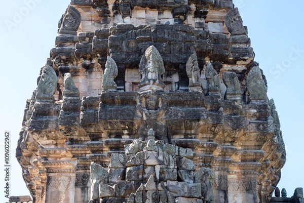 Obraz Prasat Hin Phimai is the largest stone Khmer temple in Thailand in Nakhon Ratchasima province.