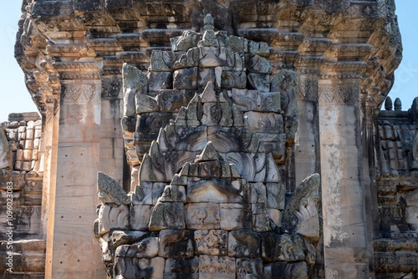 Obraz Prasat Hin Phimai is the largest stone Khmer temple in Thailand in Nakhon Ratchasima province.