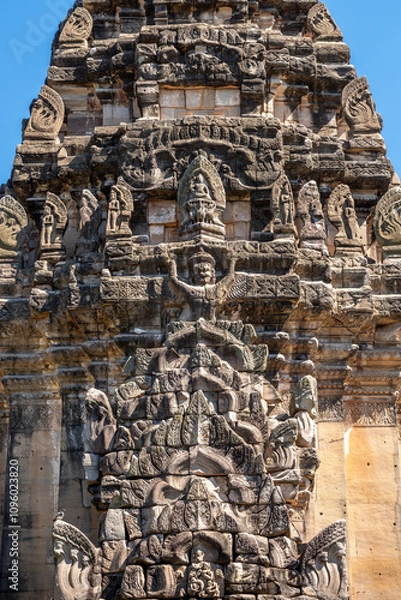 Obraz Prasat Hin Phimai is the largest stone Khmer temple in Thailand in Nakhon Ratchasima province.