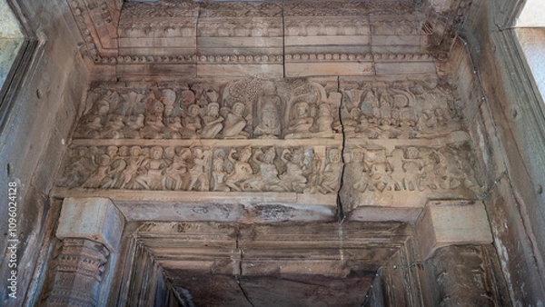 Obraz Prasat Hin Phimai is the largest stone Khmer temple in Thailand in Nakhon Ratchasima province.