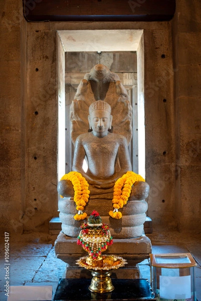 Obraz Prasat Hin Phimai is the largest stone Khmer temple in Thailand in Nakhon Ratchasima province.