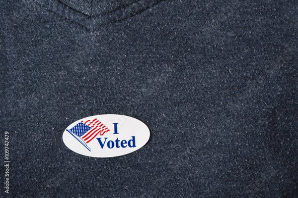 Obraz "I voted" sticker on shirt