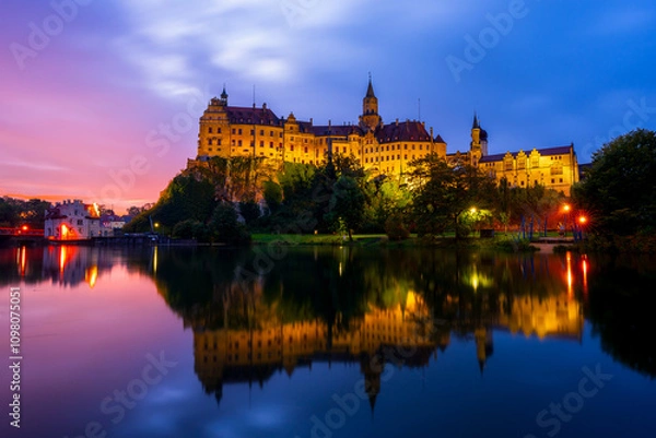 Fototapeta View of the Hohenzollern Castle in Sigmaringen in Germany.