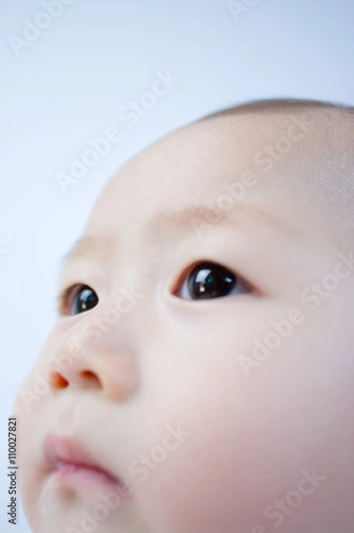 Obraz 日本人の赤ちゃんの顔のクローズアップ