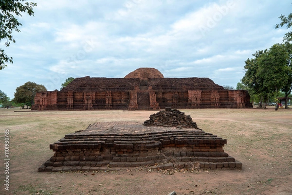 Obraz Si Thep Historical Park is an archaeological site in Thailand's Phetchabun province.