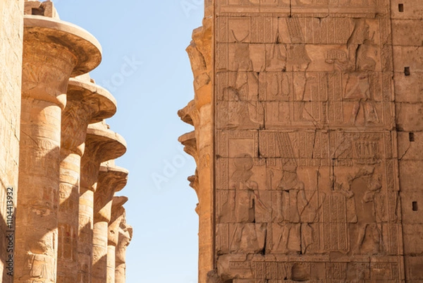 Obraz Karnak, Luxor, Egypt. Columns of the Great Hypostyle Hall at the Karnak Temple complex in Luxor