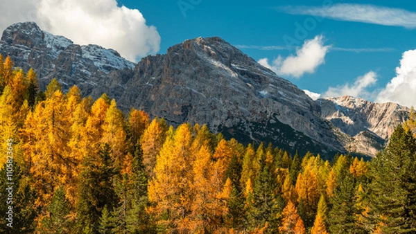 Fototapeta Autumn Serenity in the Heart of the Dolomites