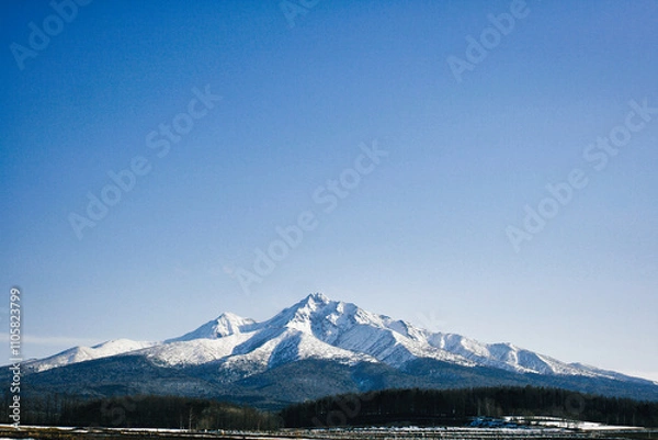 Obraz snow covered mountains　
Sharidake