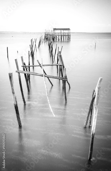 Obraz A peaceful ancient pier
