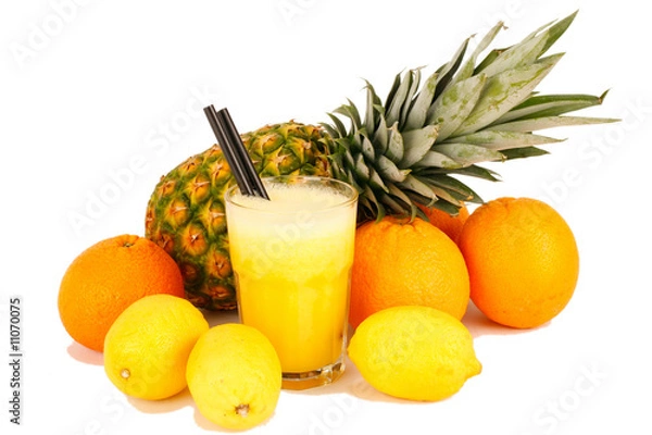 Fototapeta Frucht - Cocktail - Ananas, Zitrone, Orangen - fruity-juice