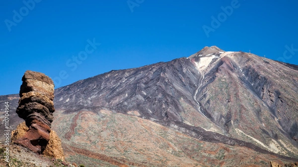 Obraz Mount Teide and the rock called the Tree