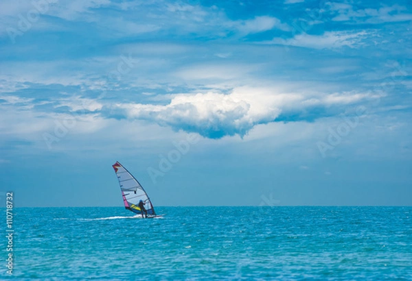 Fototapeta Surfer na morzu 2