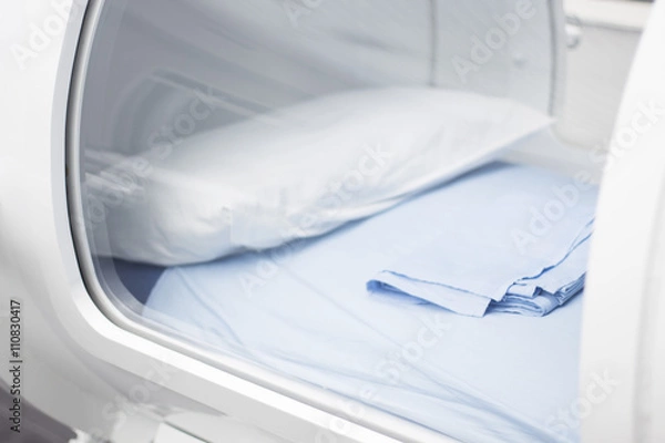 Obraz Hyperbaric oxygen therapy HBOT chamber