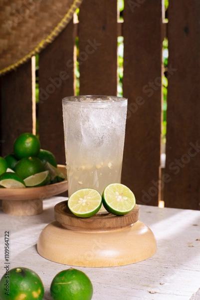 Obraz cold lime ice