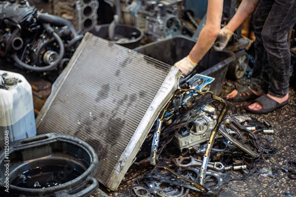 Obraz messy garage floor