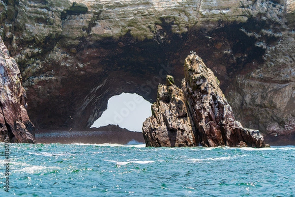 Obraz The famous island cave in Paracas, Peru