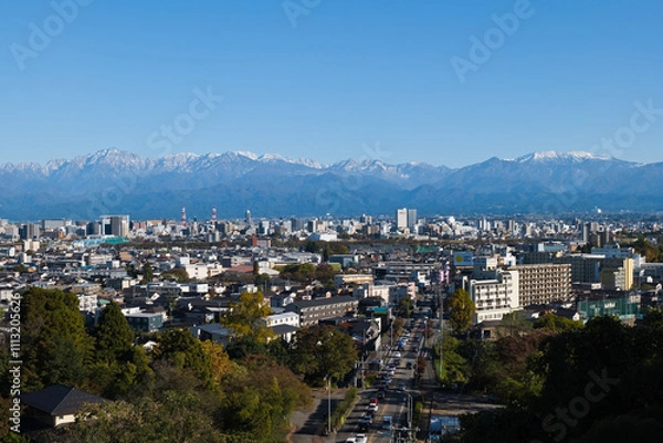 Fototapeta 2024.22呉羽山から富山市街地と北アルプス立山連峰