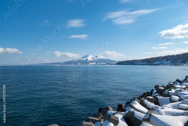 Obraz 早春の快晴の青空をバックに駒ケ岳の風景を撮影