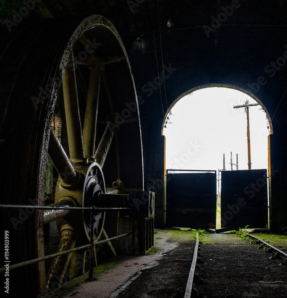 Fototapeta old wheel