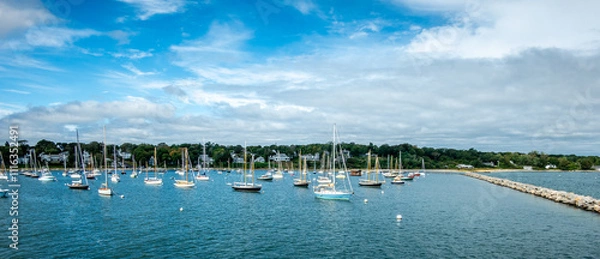 Obraz waterfront scenes around marthas vinyard massachusetts during autumn
